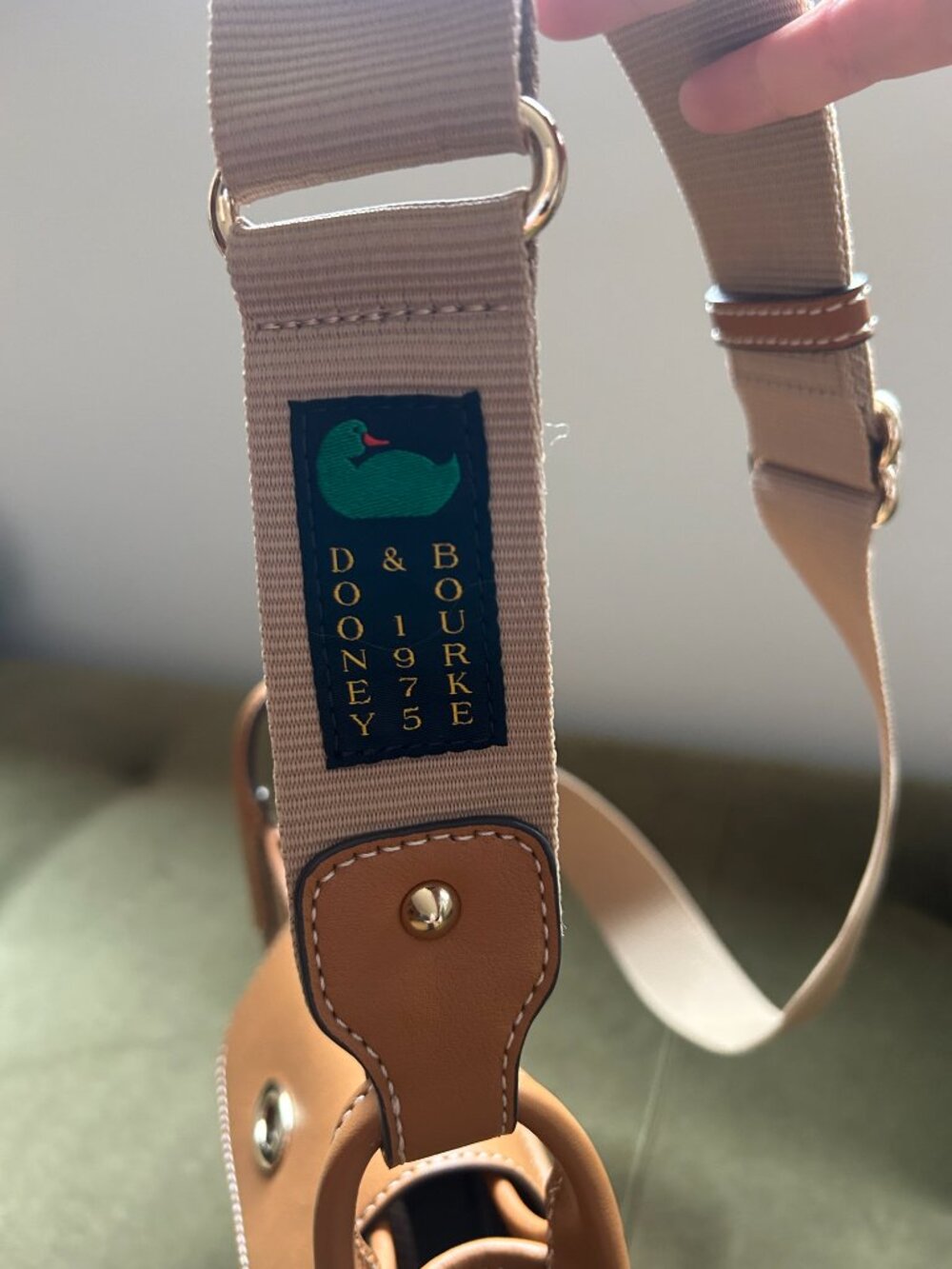 NWOT Dooney & Bourke Penrose Messenger Crossbody Bag - Picture 5 of 6